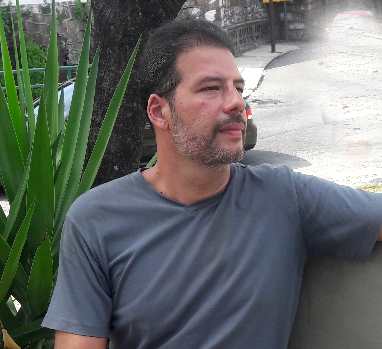 Alexandre Miranda de Almeida é autor de "O certo e o errado"