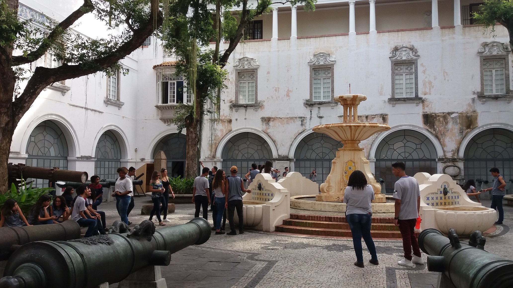 O pátio dos Canhões do Museu Histórico Nacional