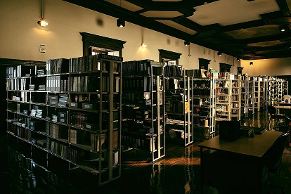 Com mais de 65 mil itens, a Biblioteca do MHN possui hoje 21 coleções