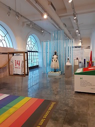 Visão geral da exposição "10 objetos: outras histórias" - prorrogada até 30 de julho